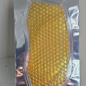 Neck Hydrating Honeycomb Gel Pad